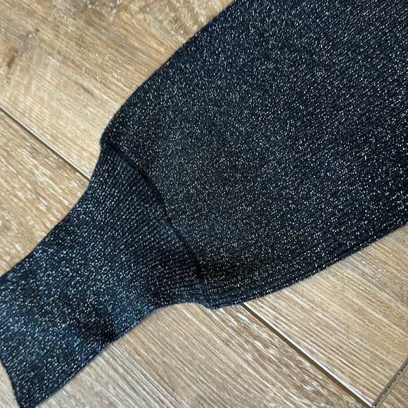 NWOT Ann Taylor Black Shimmer Balloon Sleeved Sweater Size S - Picture 8 of 11